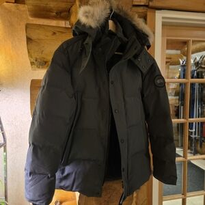 Canada Goose Black Label Down Winter Jacket Real Fur (Men's/Unisex, Grey, M)
